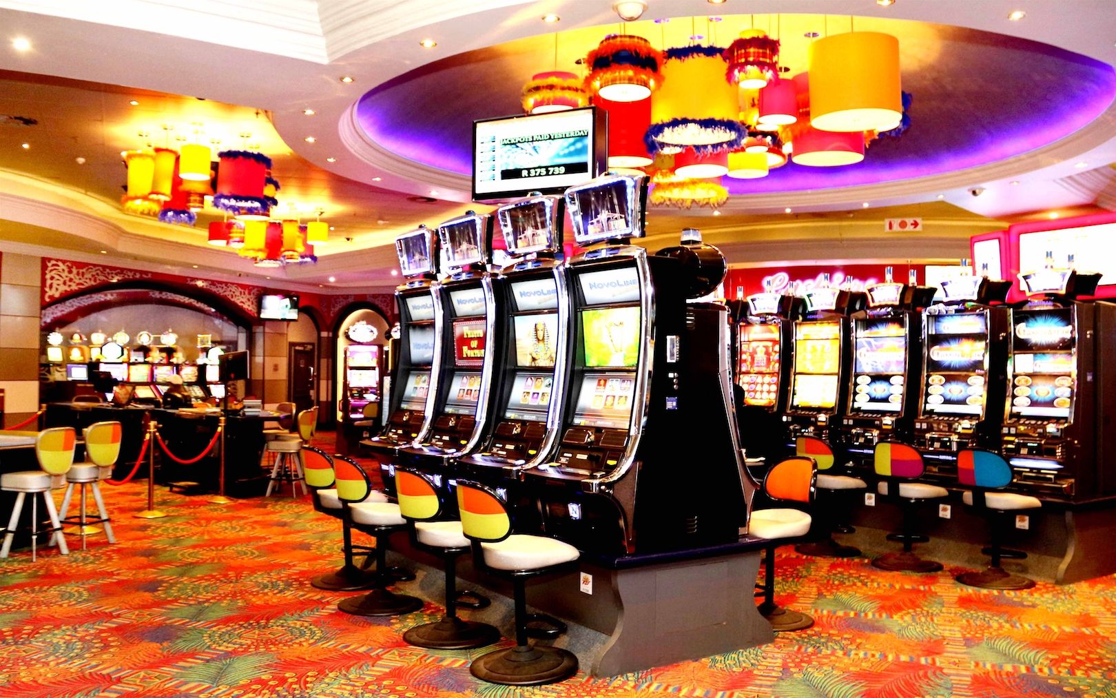 Poker Masa Taktiği: Gelir Kaynaklarını Artırın